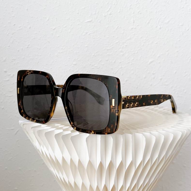 F*endi Glasses Top