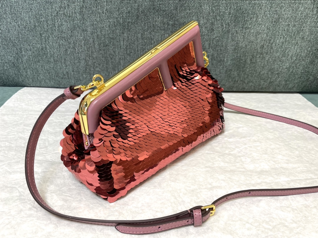 F*endi Bag Top Quality 26*9.5*18CM