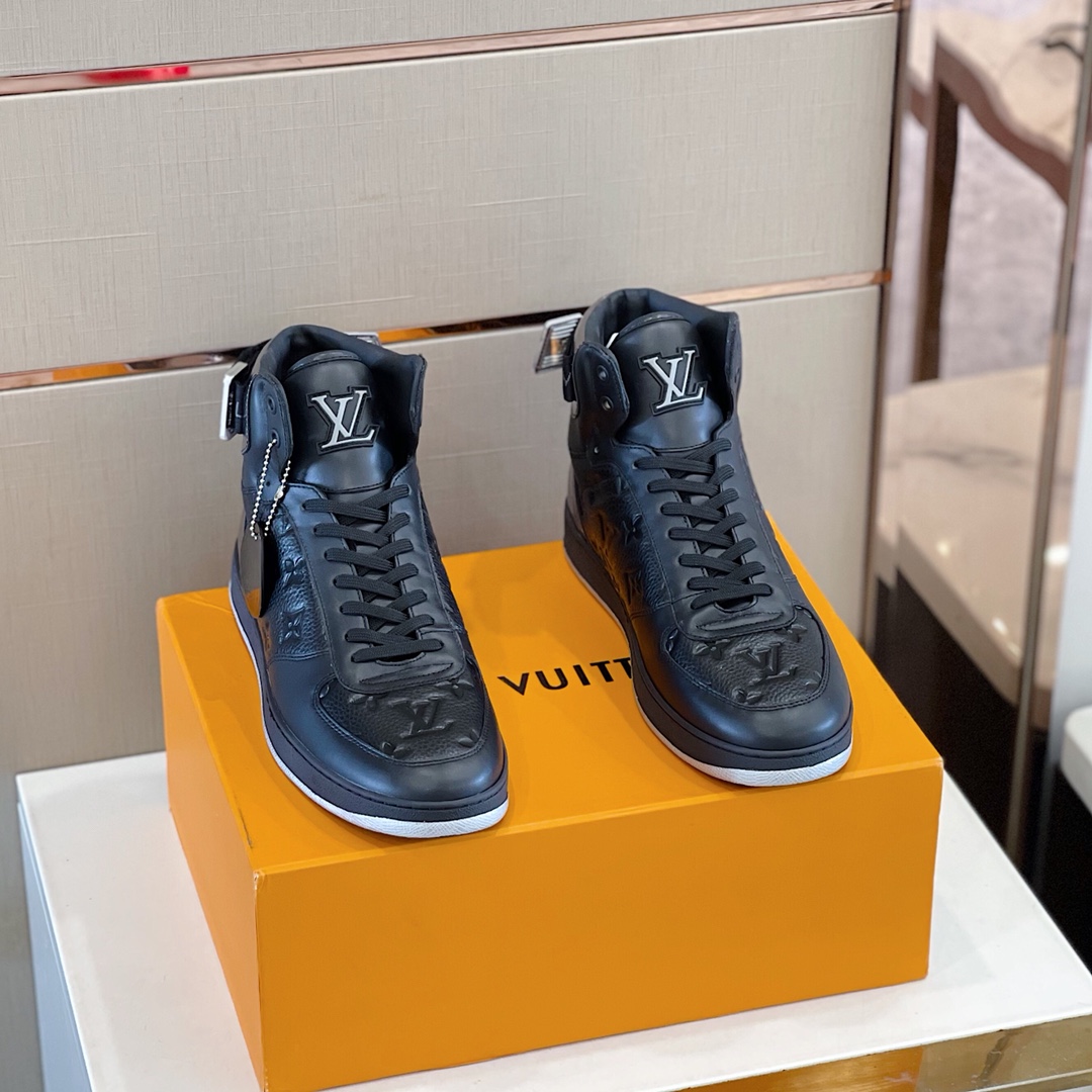 Men L*ouis V*uitton Top Sneaker