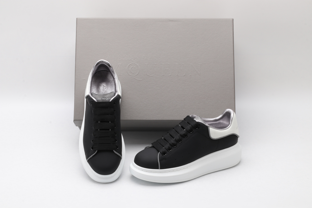 A*exander M*queen Sneaker