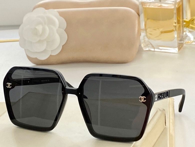 C*hanel Glasses Top