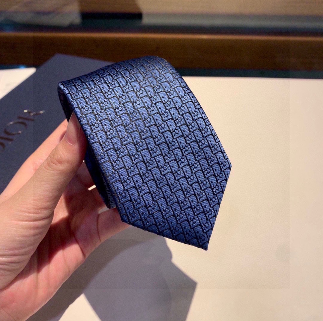 Necktie