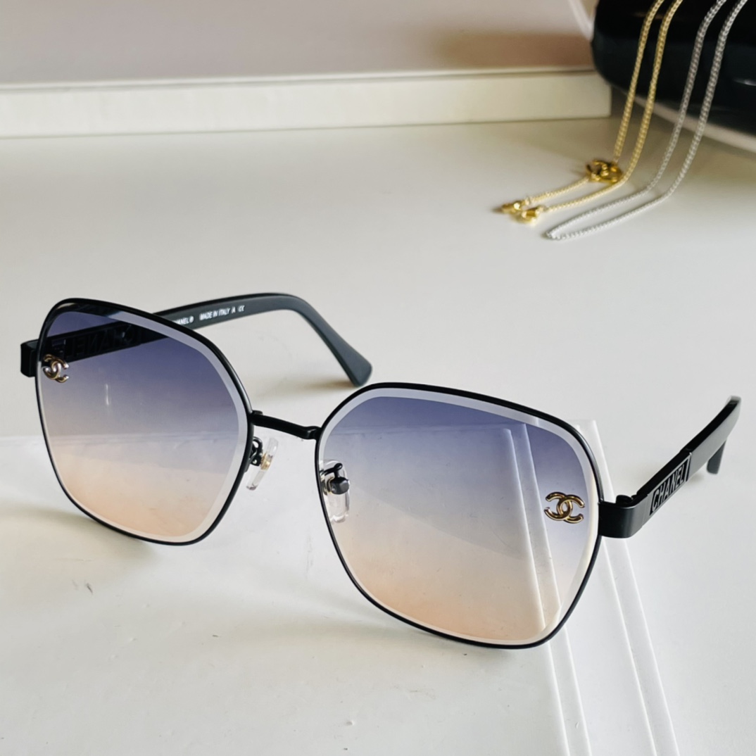 C*hanel Glasses Top