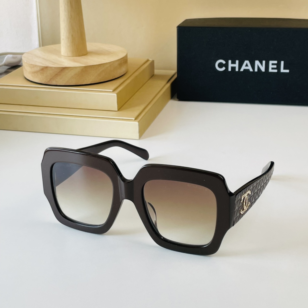 C*hanel Glasses Top