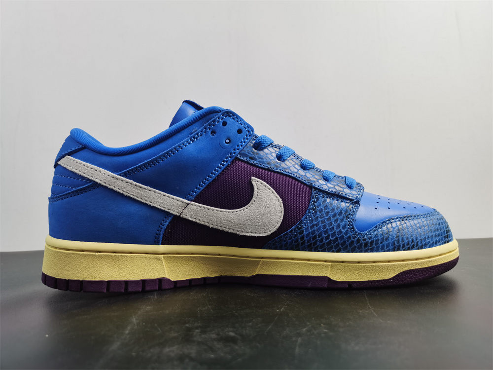 from UNDEFEATED x Nike SB Dunk Low DH6508-400