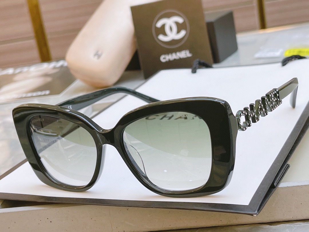 C*hanel Glasses Top