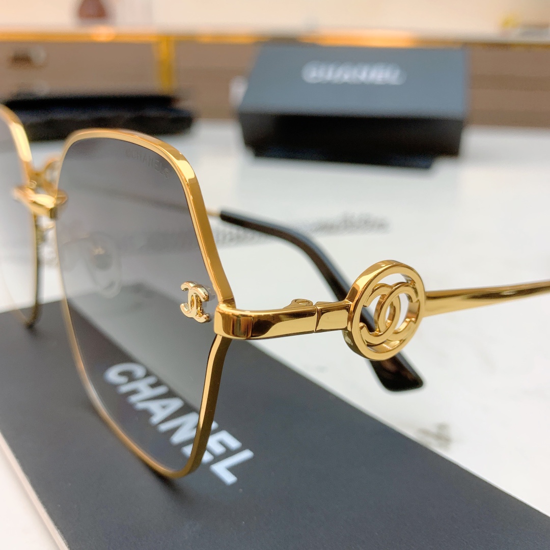 C*hanel Glasses Top