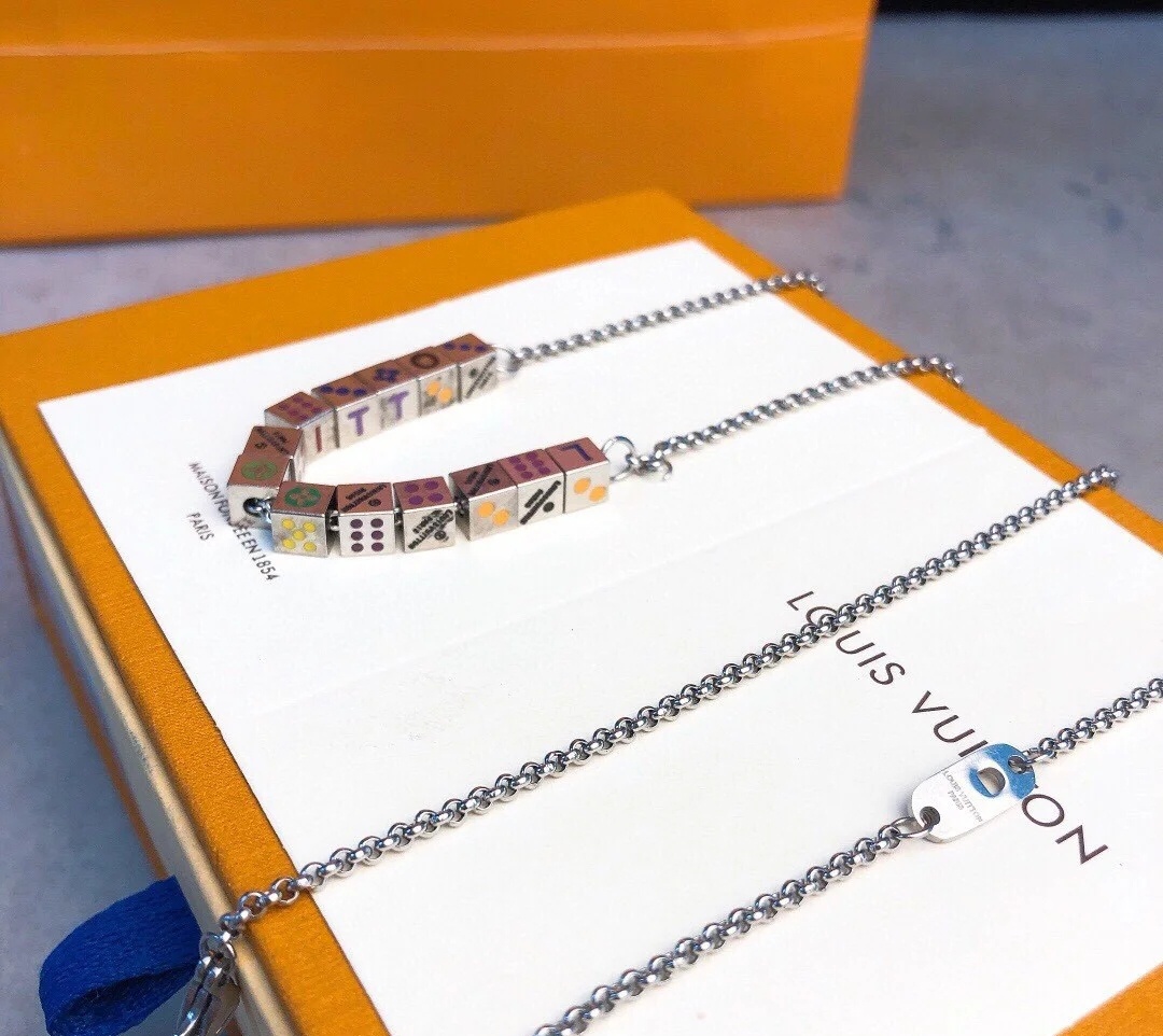 Necklace005