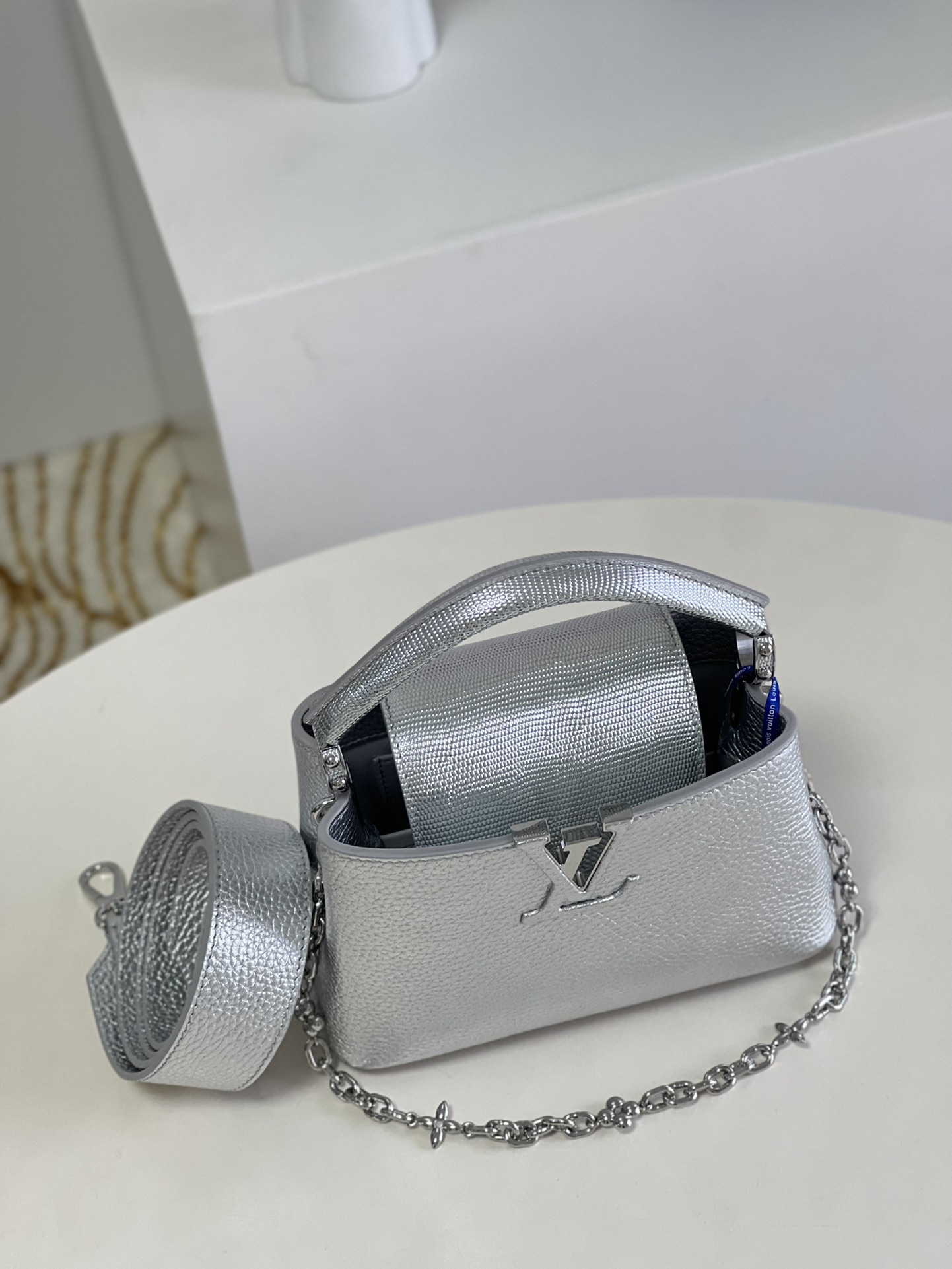 L*ouis V*uitton Bag Top Quality 21*14*8cm