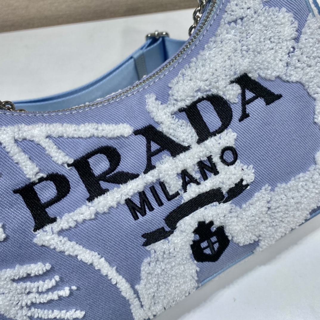 P*rada Bag Top Quality 22*18*6CM