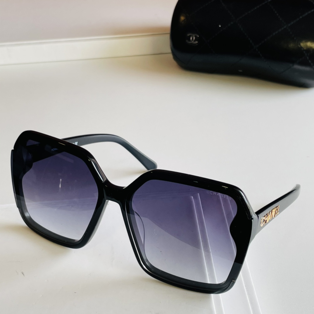 C*hanel Glasses Top