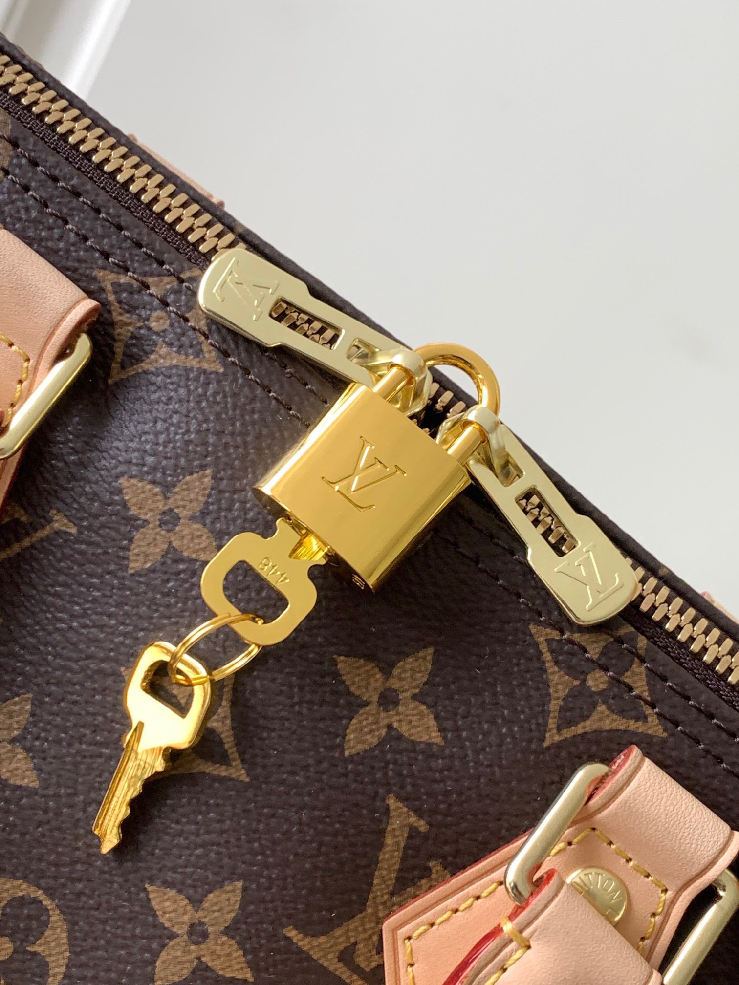 L*ouis V*uitton Bag Top Quality 30*21*17cm