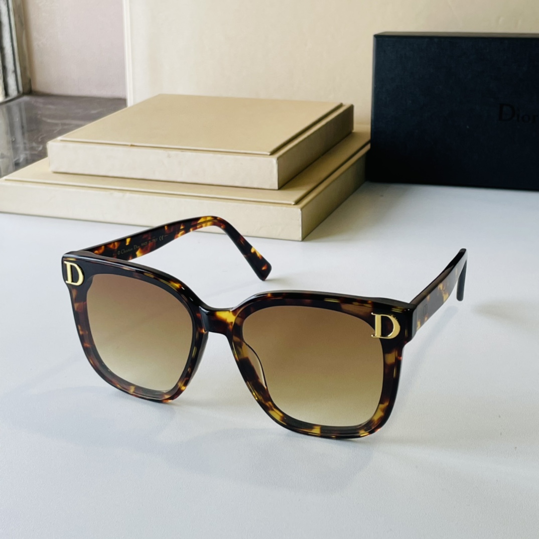 D*ior Glasses Top