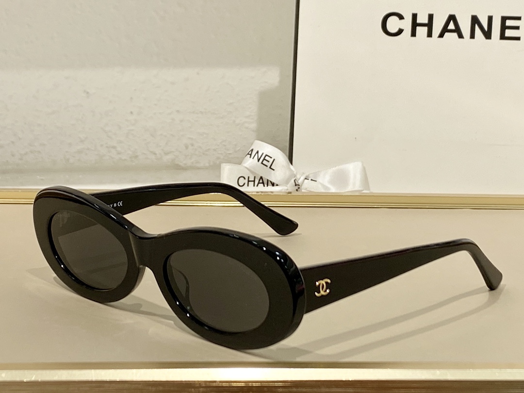 C*hanel Glasses Top