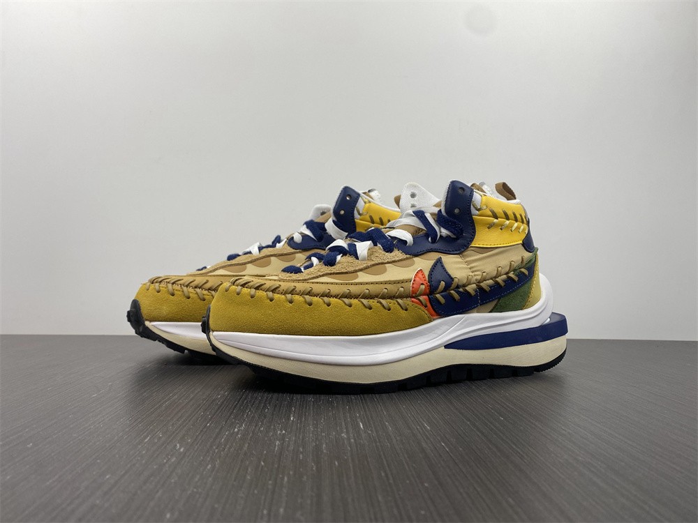 from Clot x Sacai x Nike DH9186-200