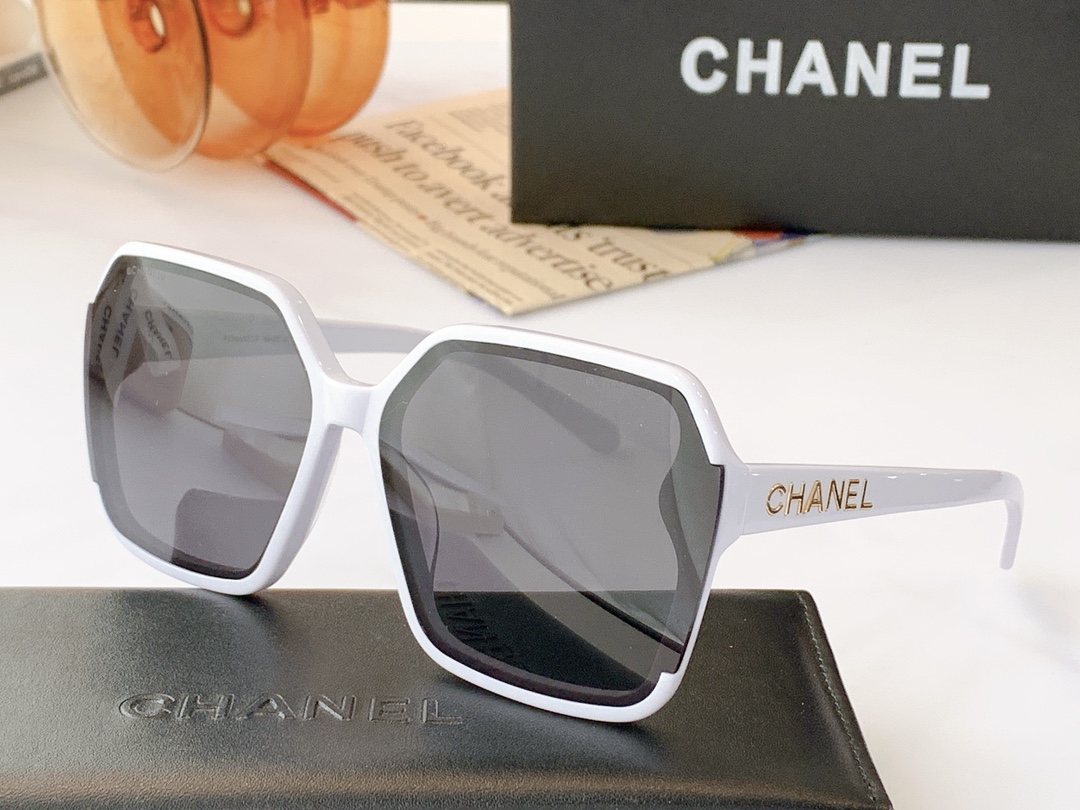 C*hanel Glasses Top