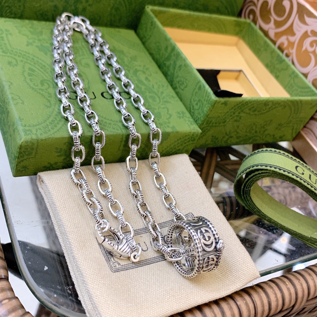 Necklace001
