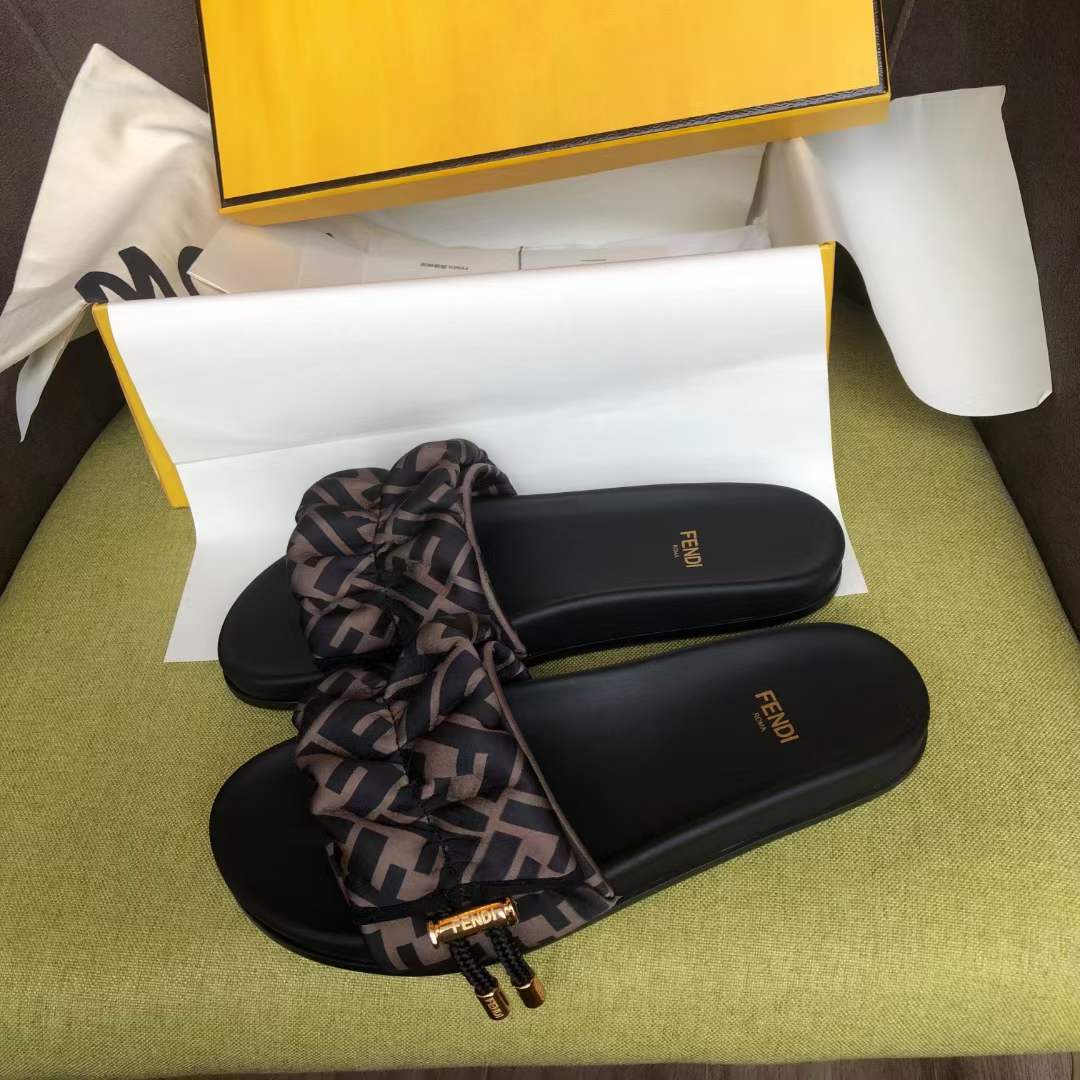 Women F*endi Top Sandals