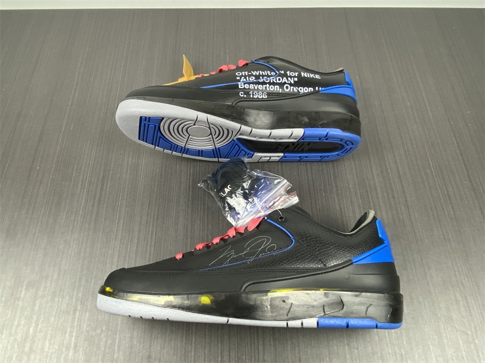 O*FF-W*HITE x Air Jordan 2 Low DJ4375-004