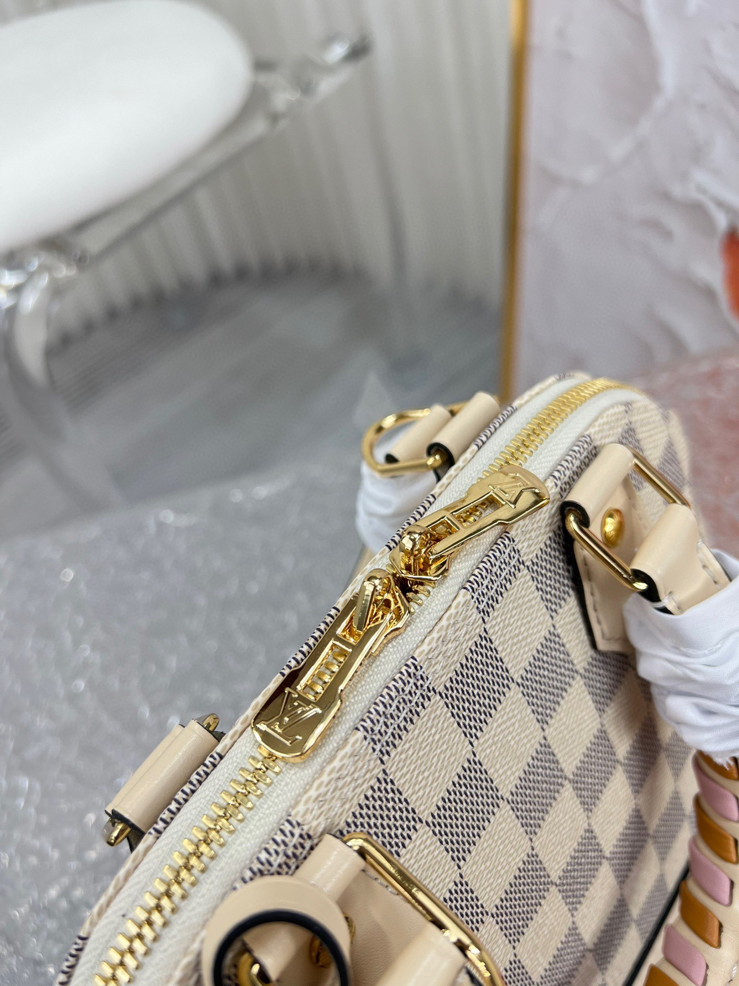 L*ouis V*uitton Top Bag 23.5*17.5*11.5cm