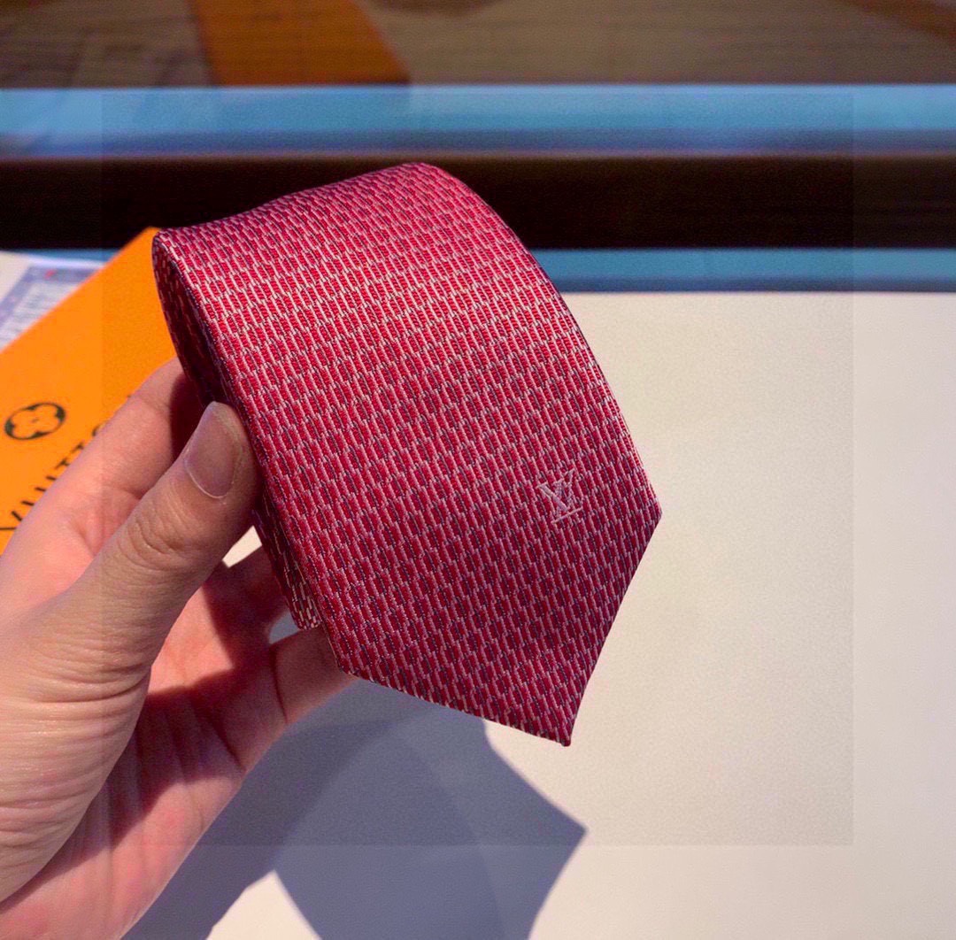 Necktie
