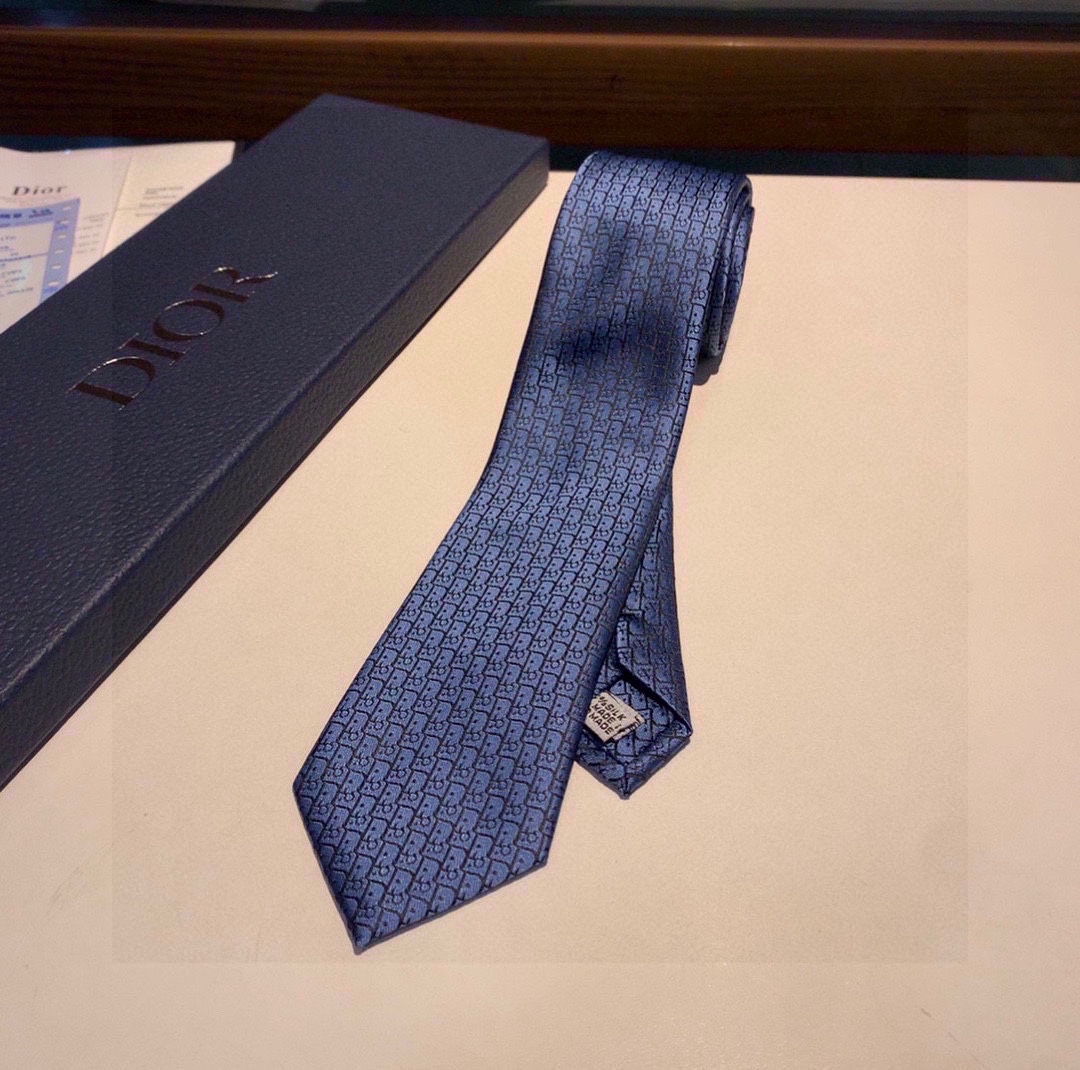 Necktie