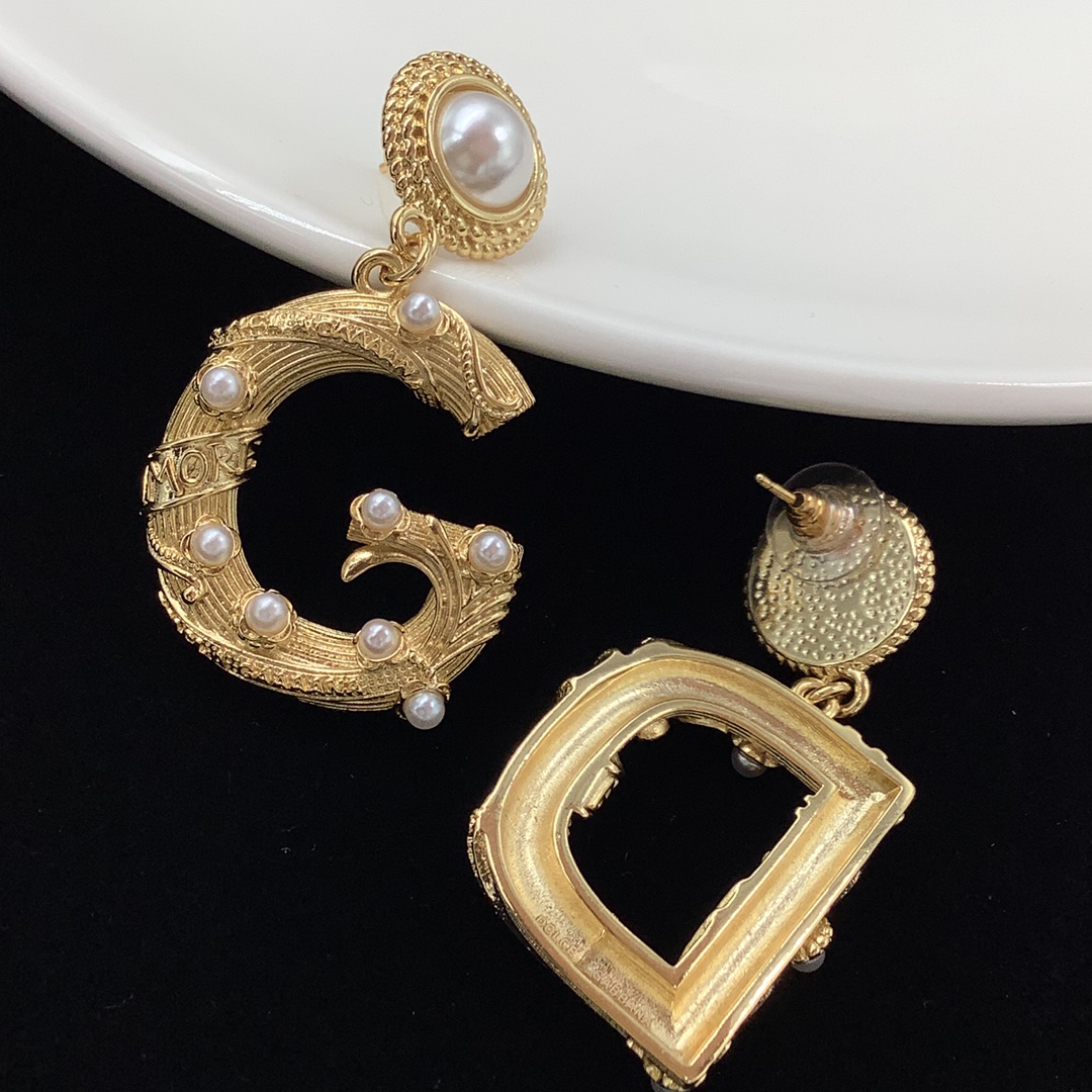Earrings001