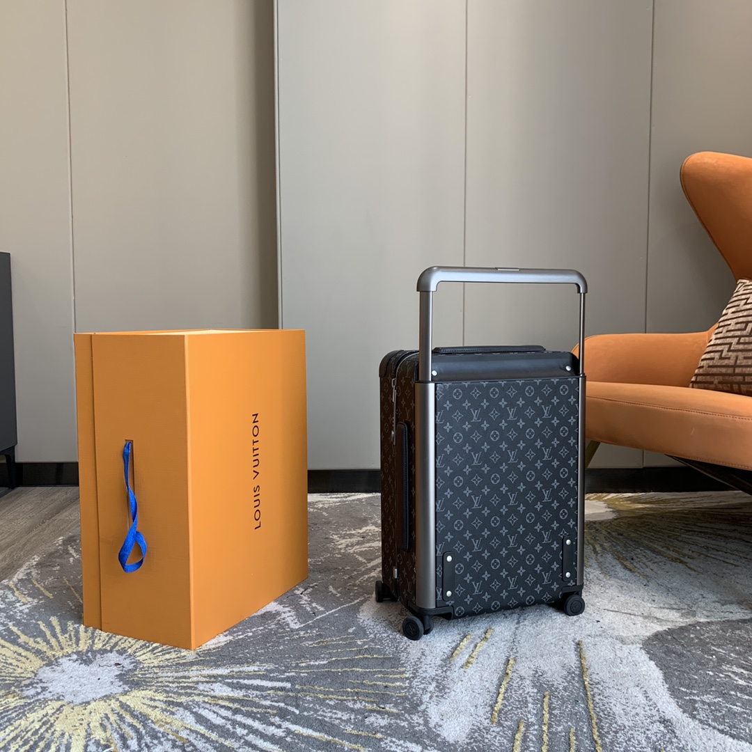 L*ouis V*uitton Luggage