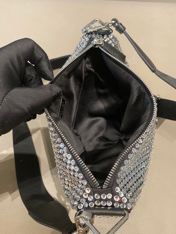 P*rada Bag Top Quality 26*14*12CM