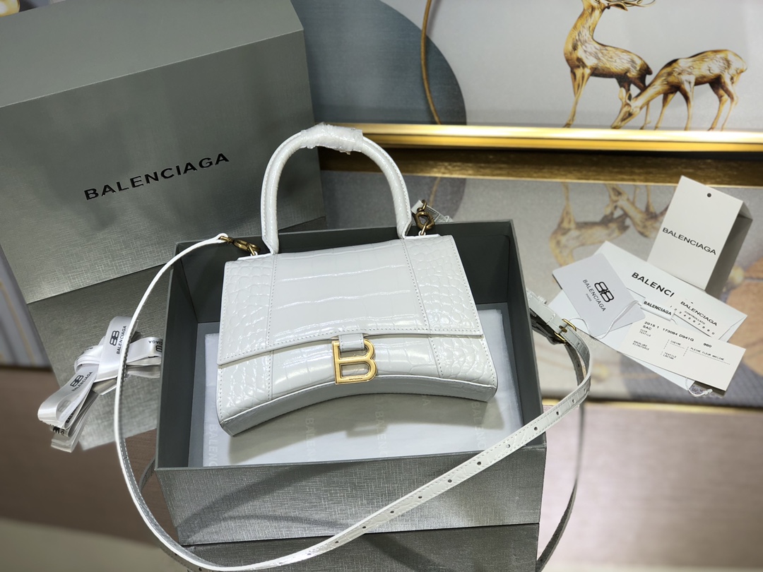 B*alenciaga Bag Top Quality