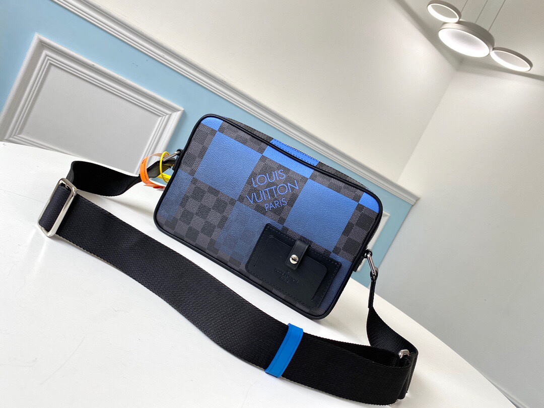 L*ouis V*uitton Top Bag 26*17*5CM