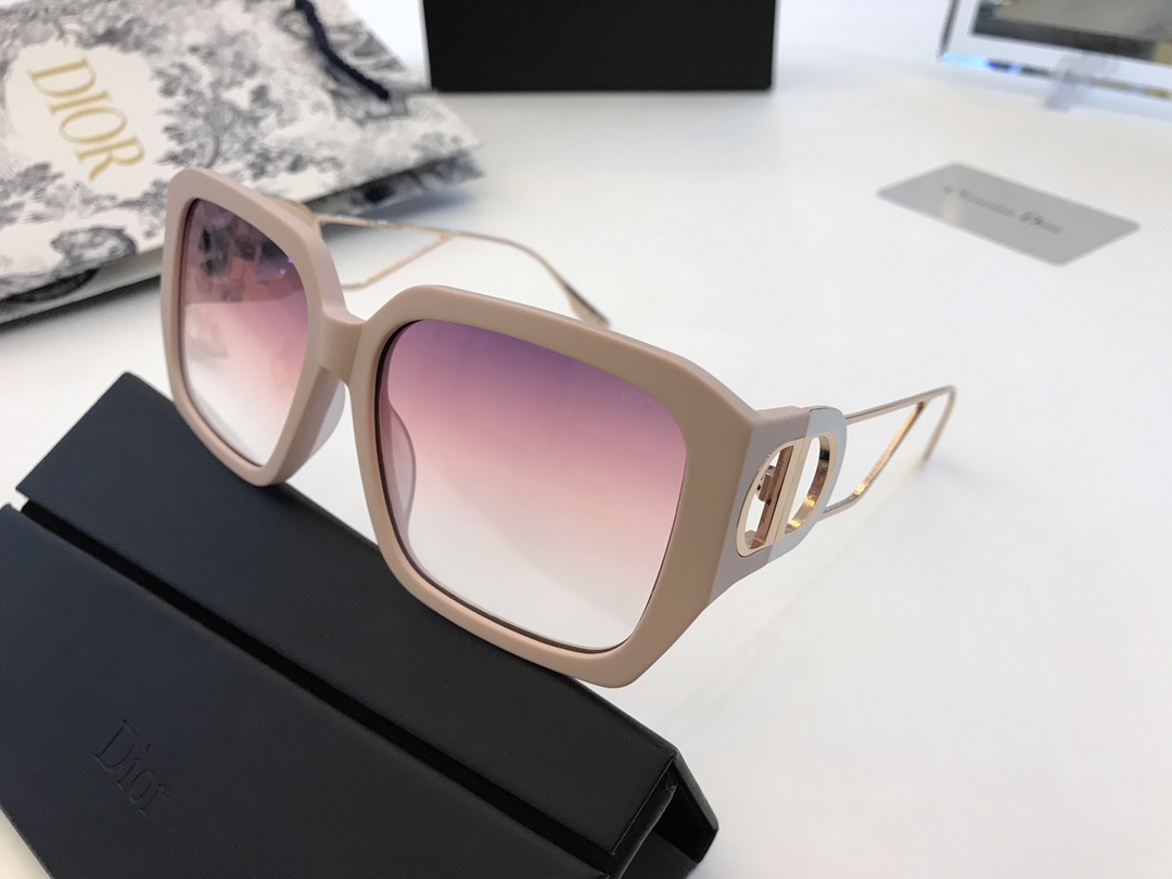 D*ior Glasses Top