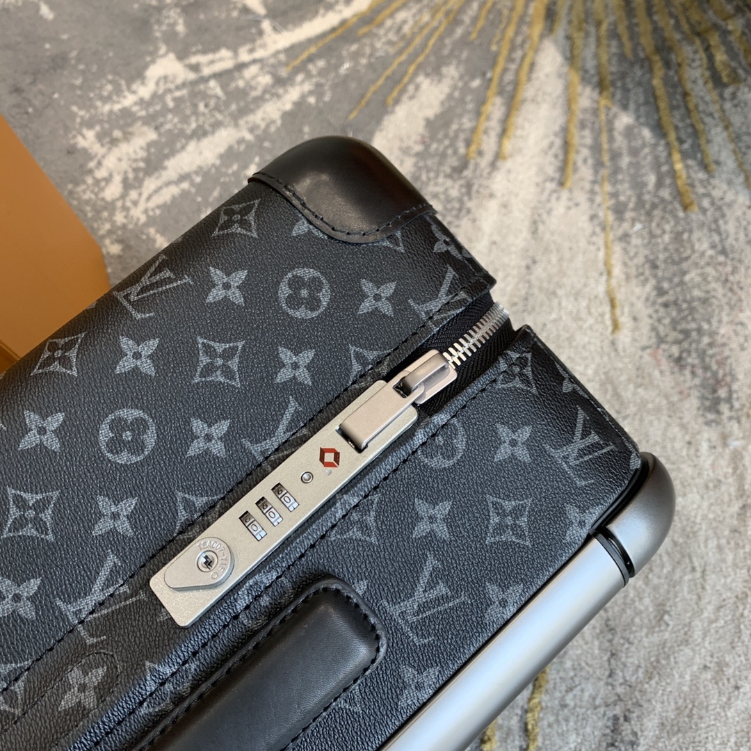 L*ouis V*uitton Luggage