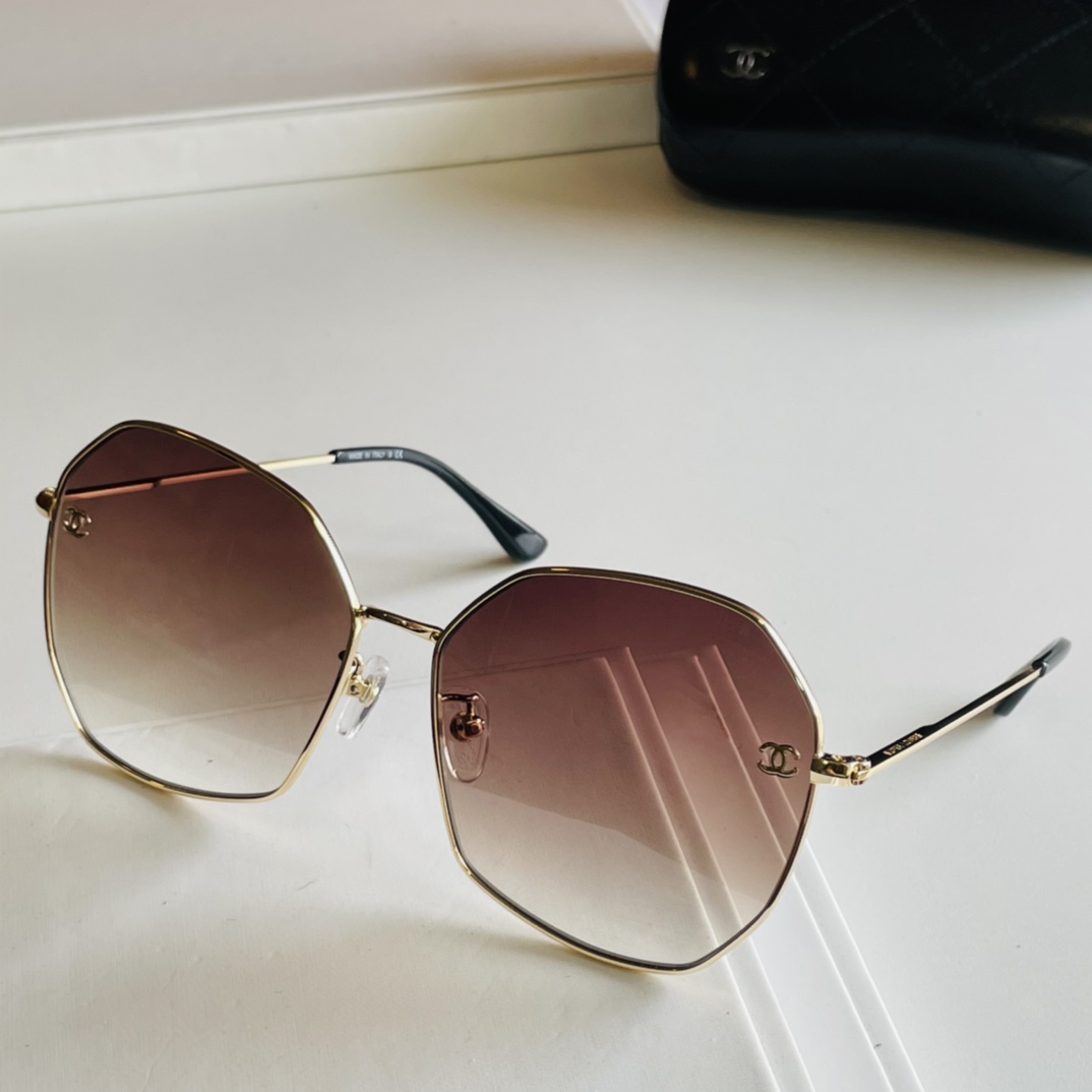 C*hanel Glasses Top