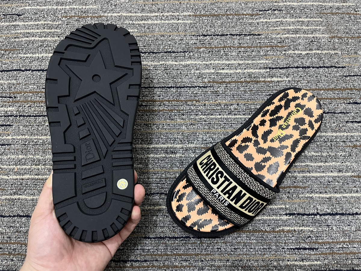 Women D*or Sandals