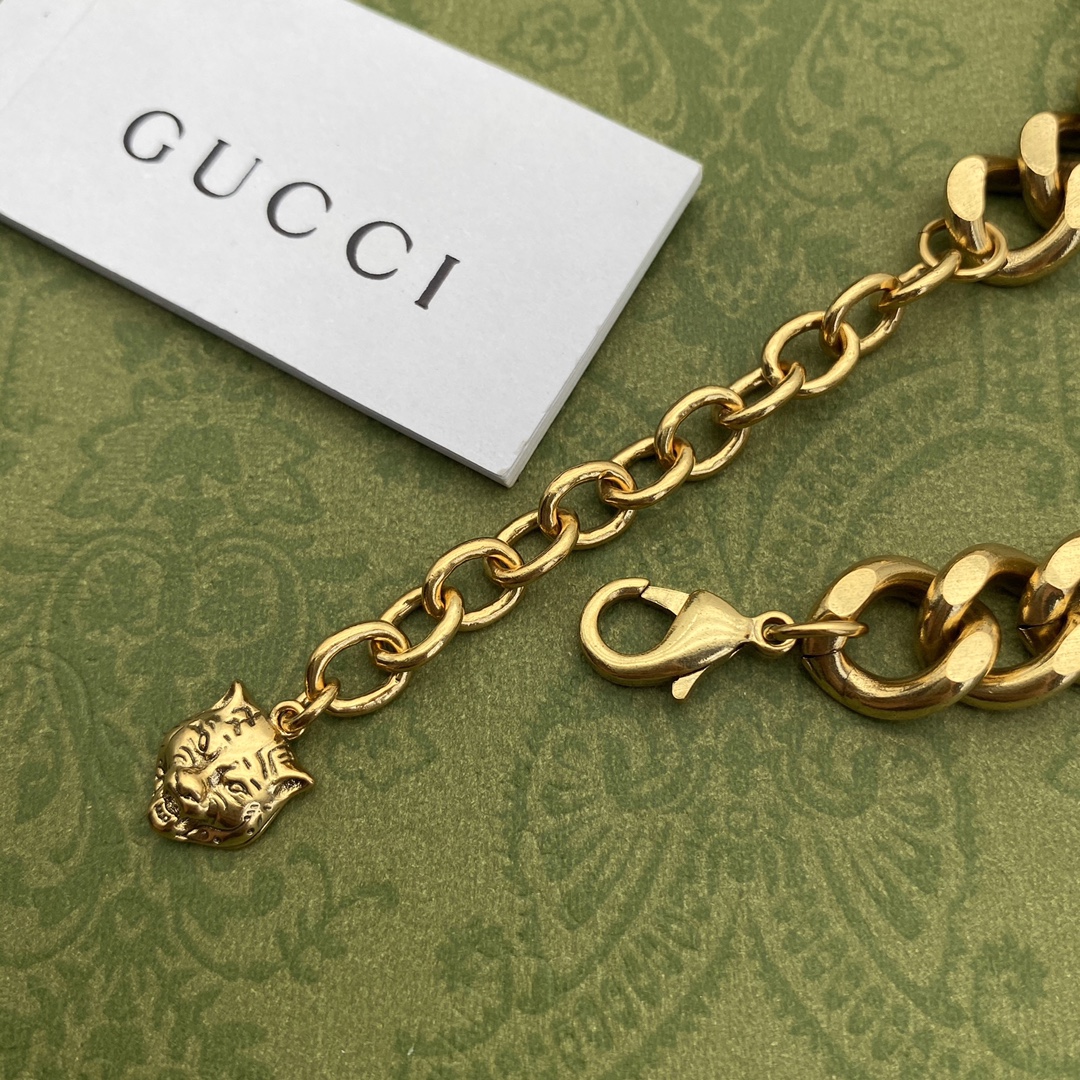 Necklace002