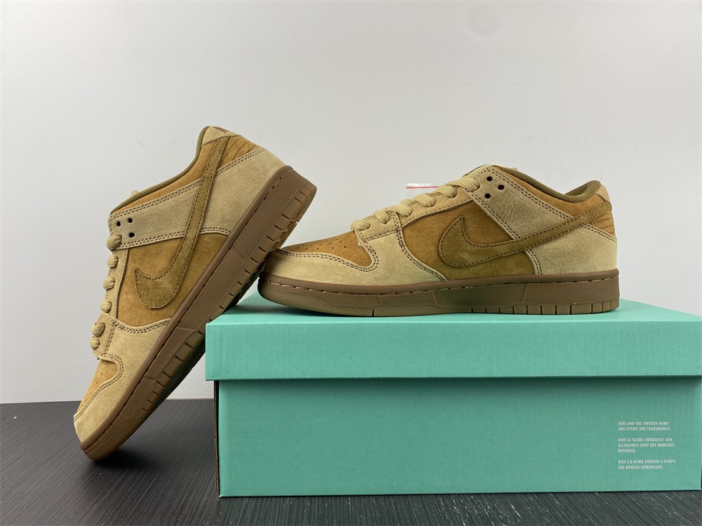 from SB Dunk Low 883232-700
