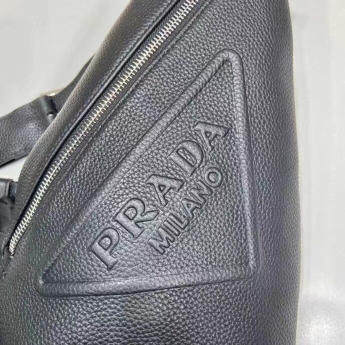 P*rada Bag Top Quality 17*32*6.5CM