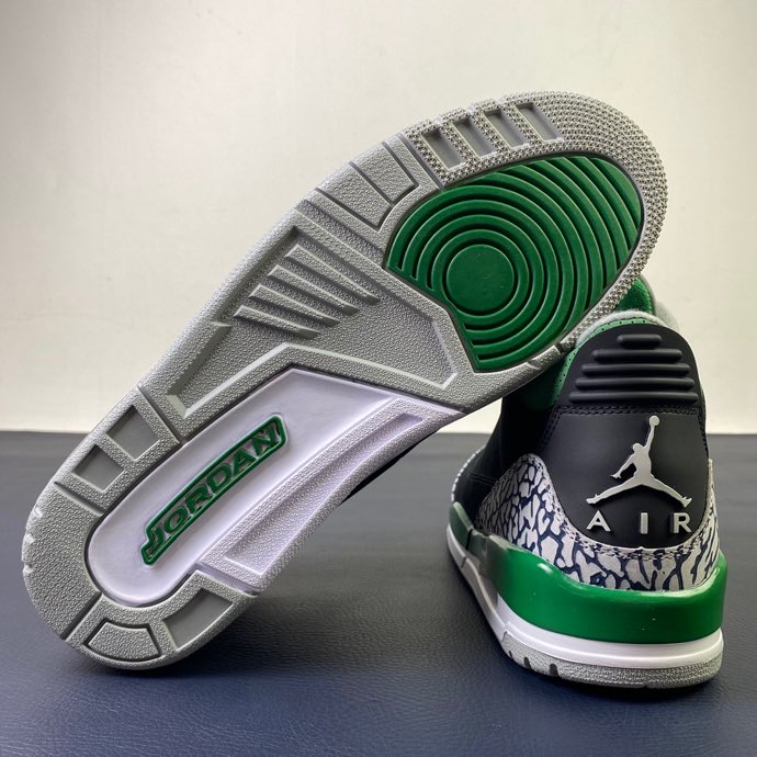 Air Jordan 3 Pine Green CT8532-030