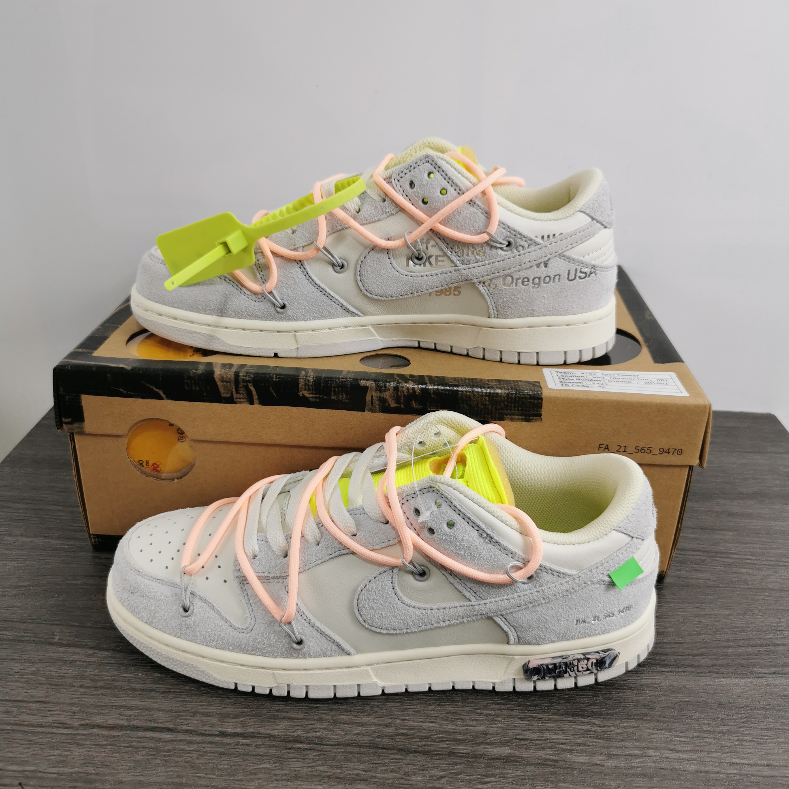 from O*ff-W*hite x Nike Dunk Low