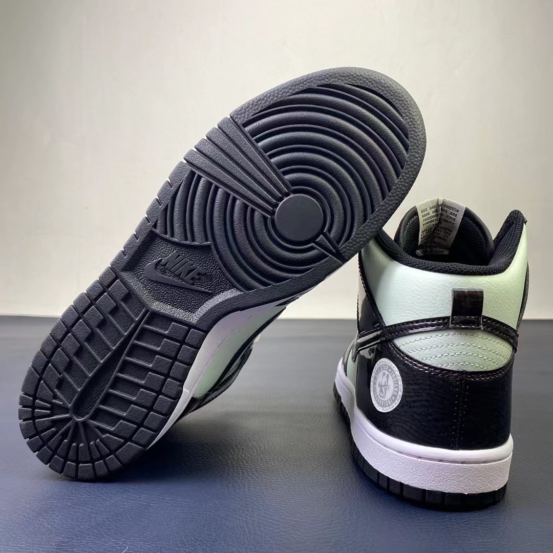 from Nike SB Dunk