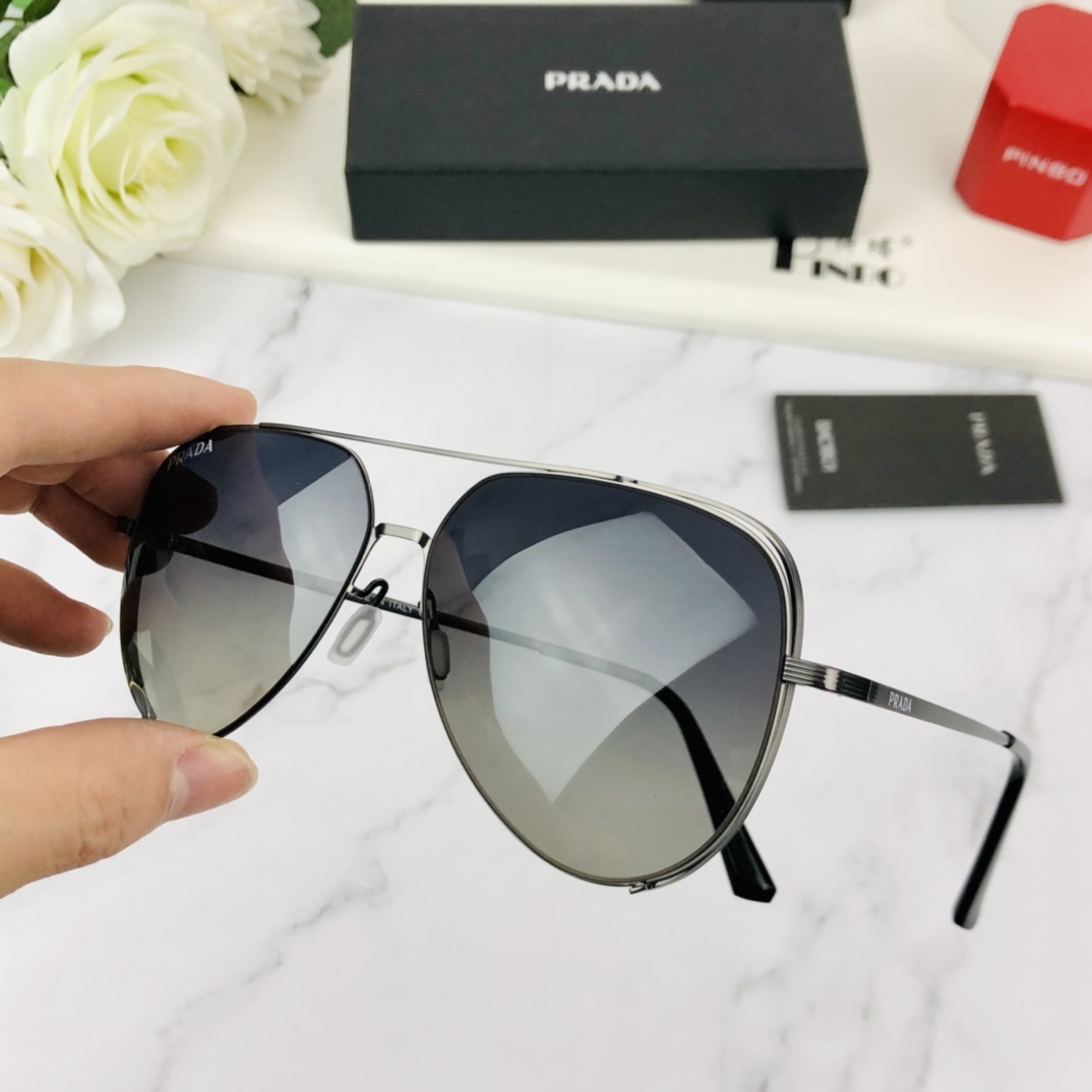P*rada Glasses Top