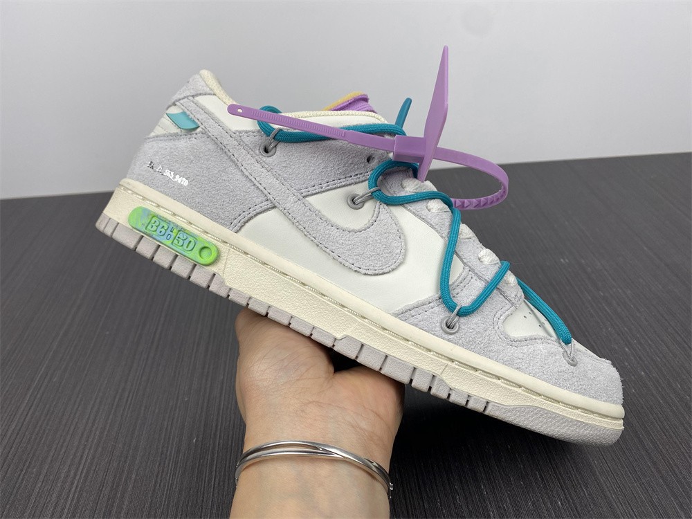 from O*ff-W*hite x Nike Dunk Low