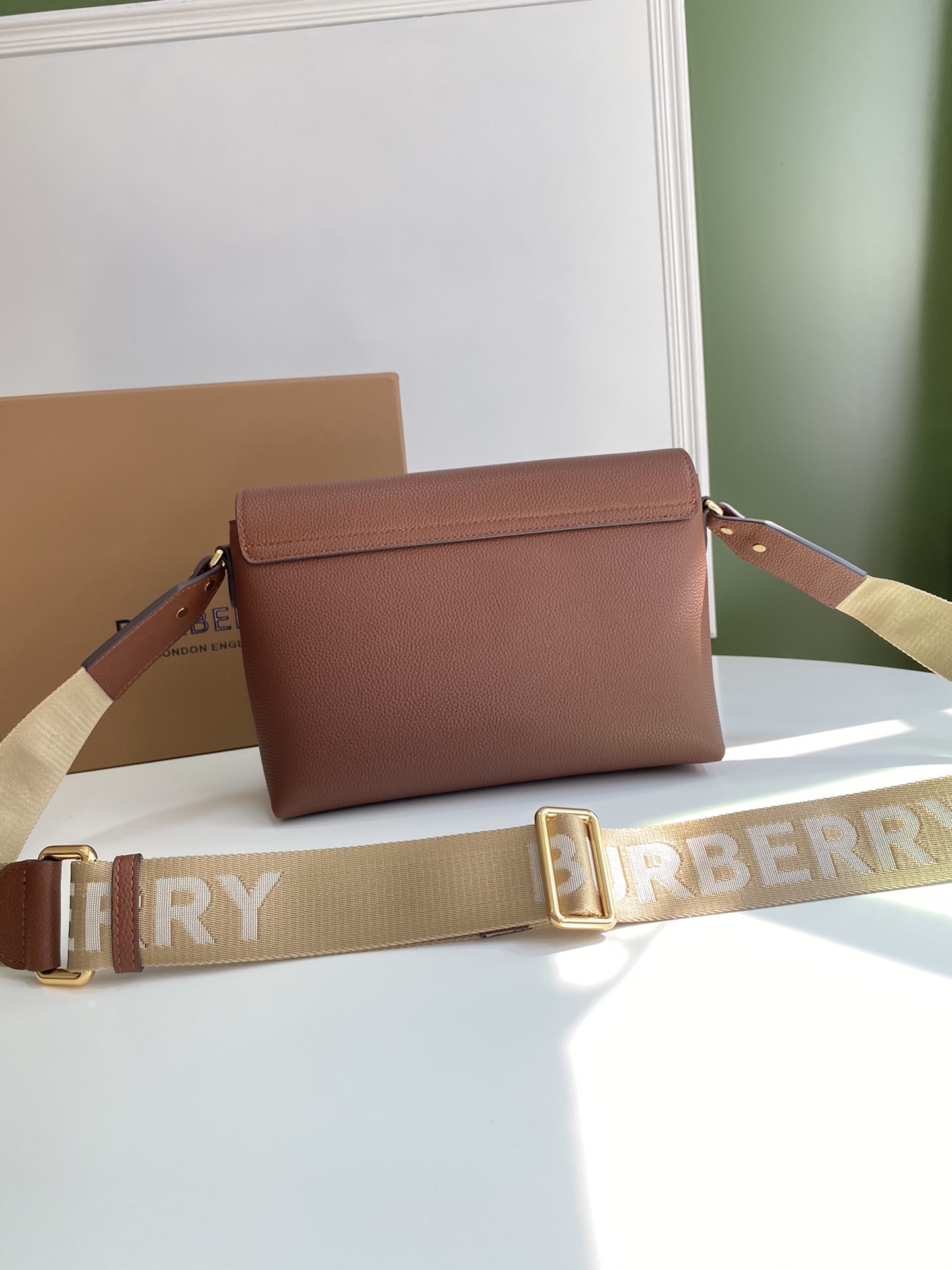 B*urberry Bag Top Quality 25*8.5*18CM