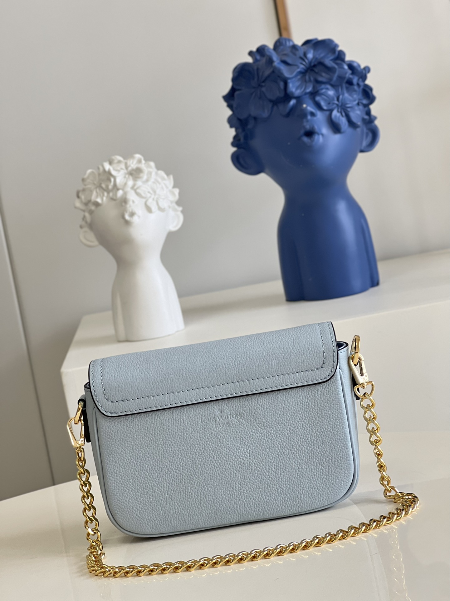 L*ouis V*uitton Bag Top Quality 19*13*8CM