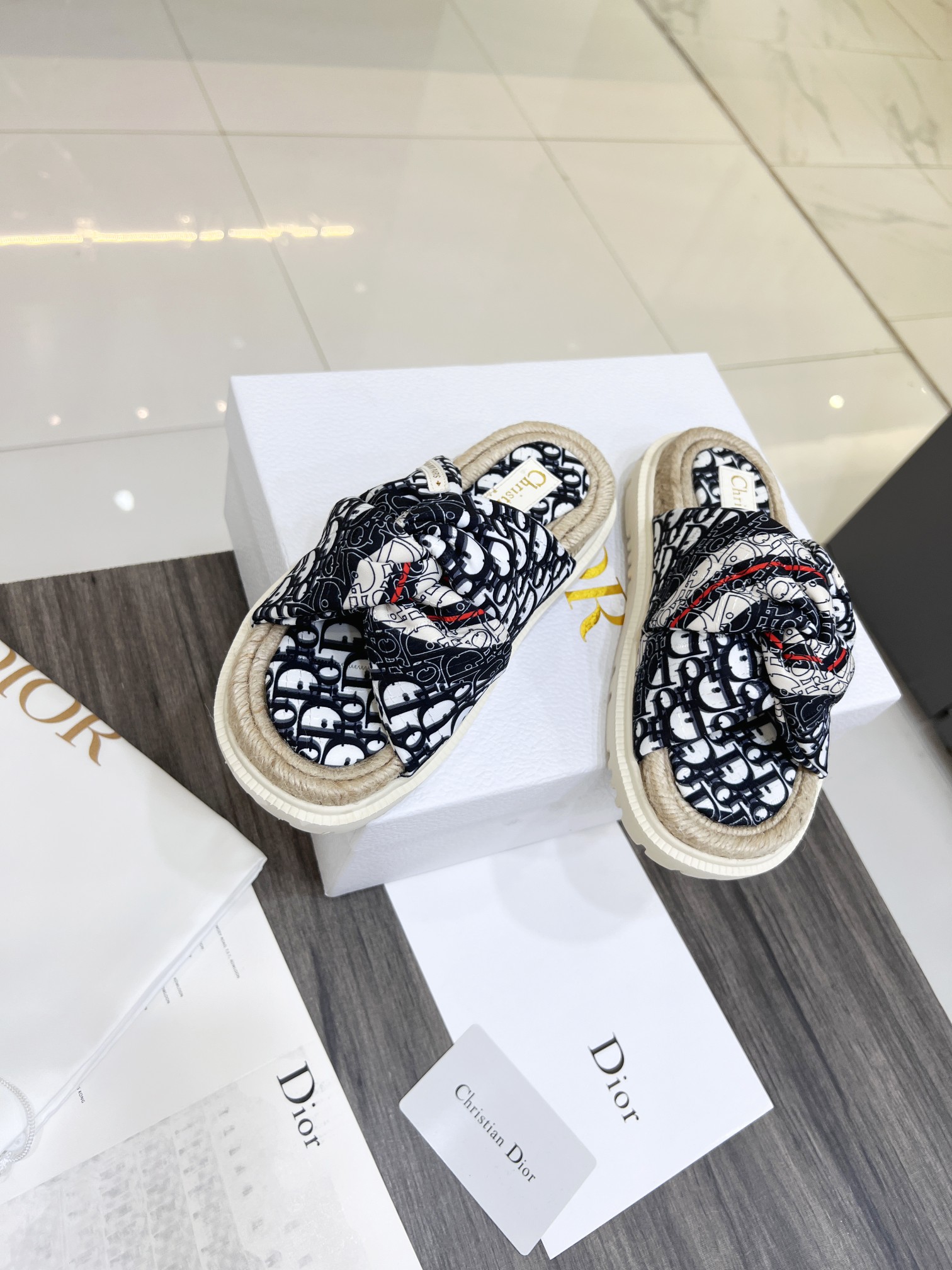 Women D*or Sandals