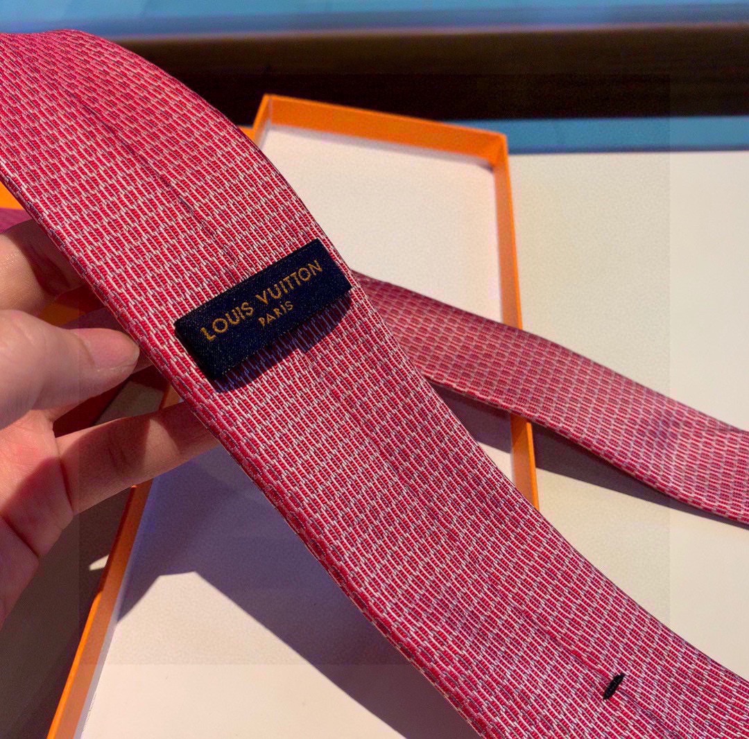 Necktie