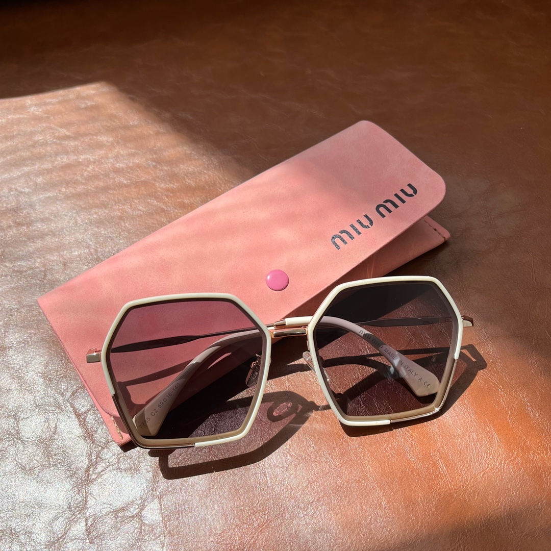 Other Glasses Top