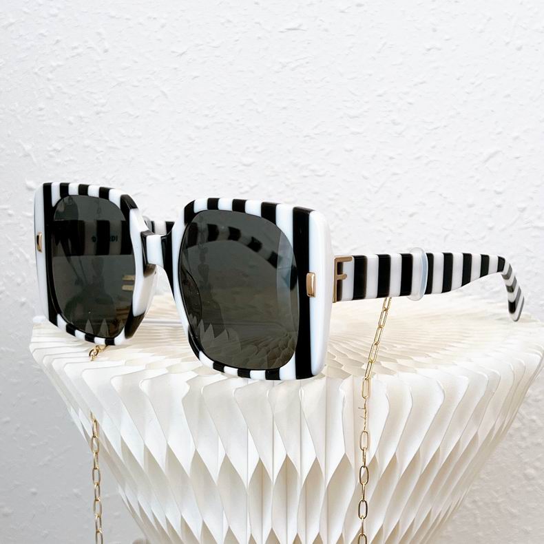 F*endi Glasses Top