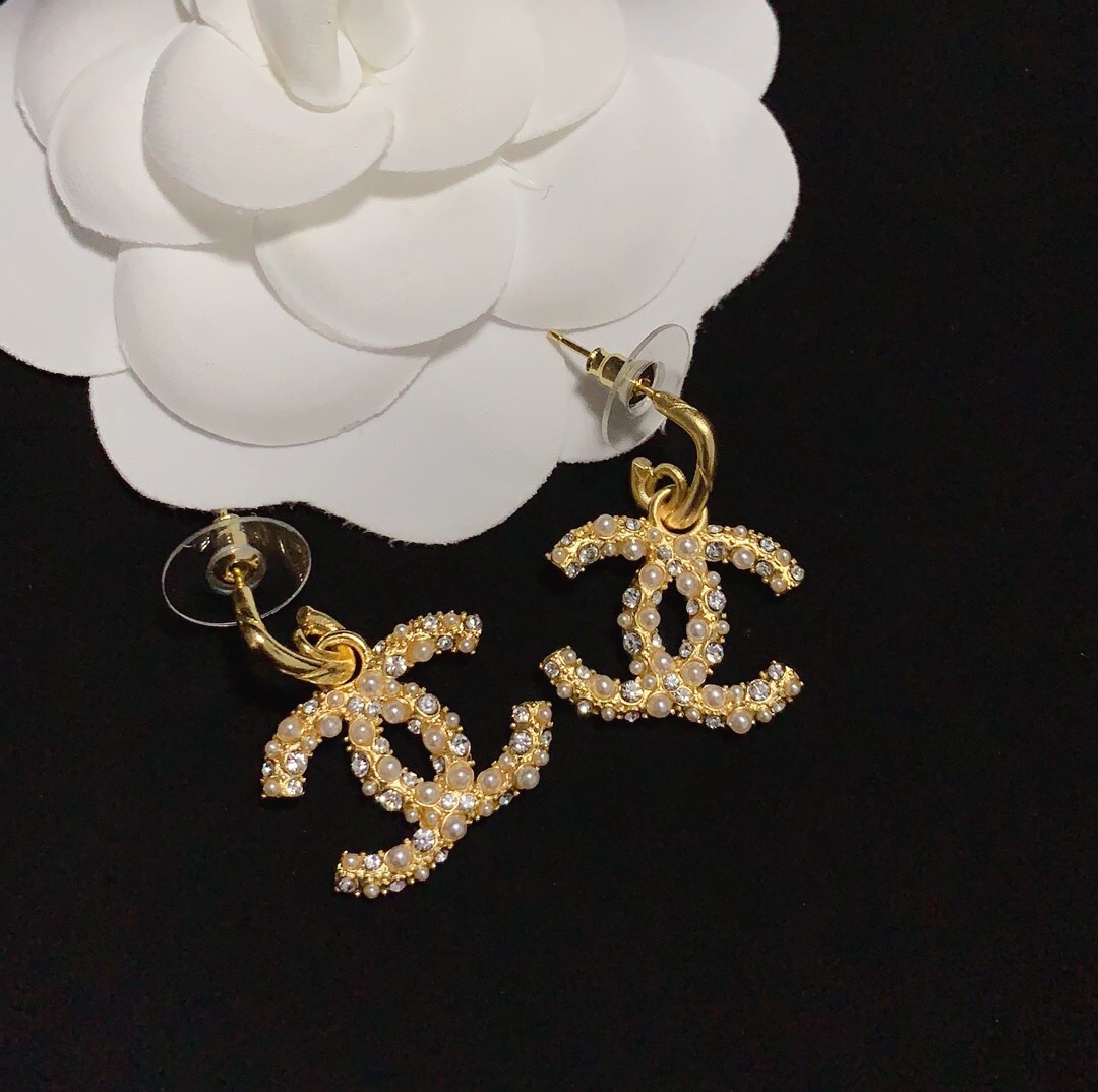 Earrings001